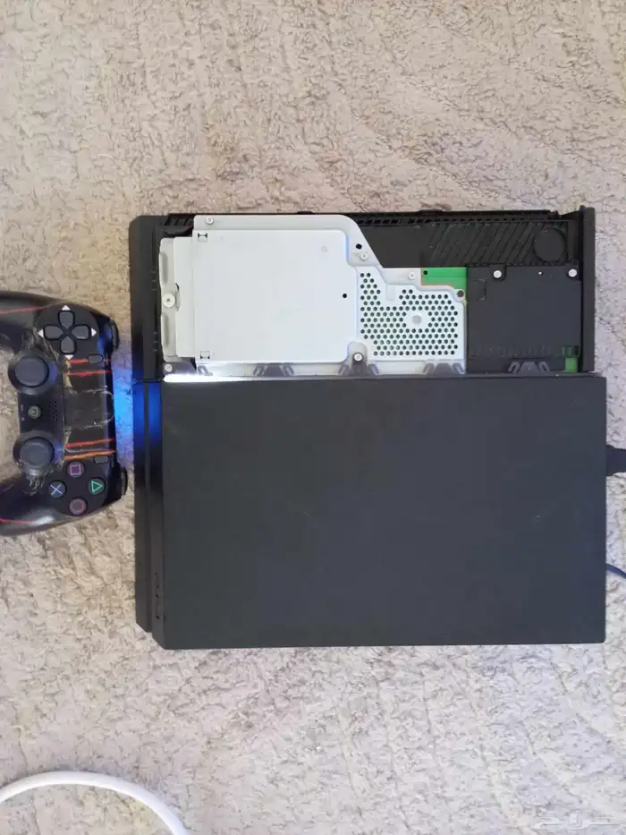 سوني فور فات نضيف في لعبتين فقط مدخل شريط خربان 1