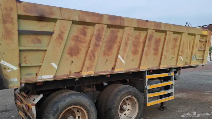 للبيع صندوق قلاب 22م 2