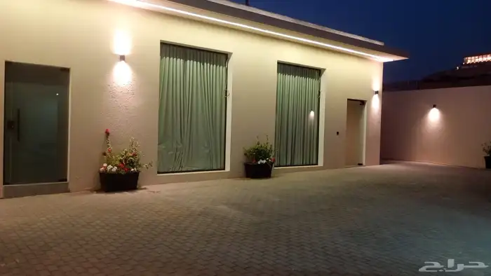 استراحة فاخرة للايجار بالعمارية 34