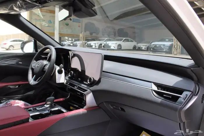 لكزس - RX350 F Sport اديشن - 2025 - فل كامل - خليجي 13