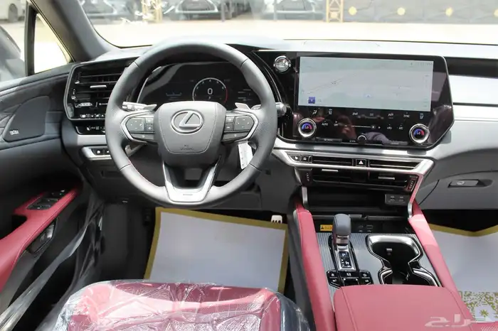 لكزس - RX350 F Sport اديشن - 2025 - فل كامل - خليجي 17