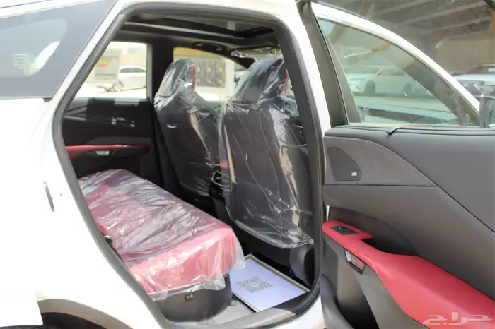 لكزس - RX350 F Sport اديشن - 2025 - فل كامل - خليجي 25