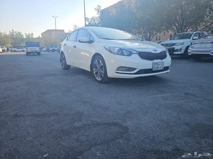 كيا سيراتو 2014 Kia Cerato 5