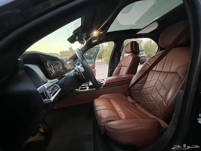 بي ام دبليو 735i 2023 (بحالة الوكالة) 13