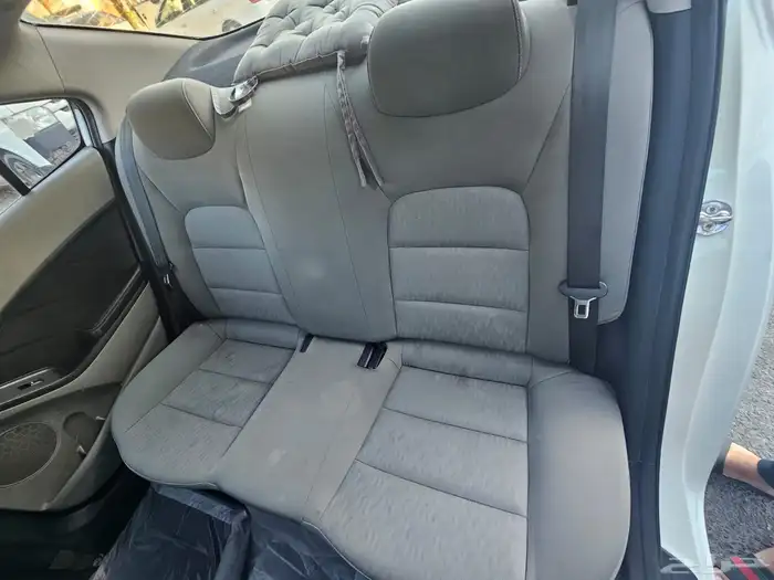 كيا سيراتو 2014 Kia Cerato 3