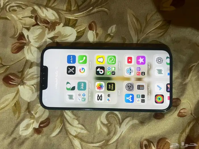 ايفون 13 العادي 2