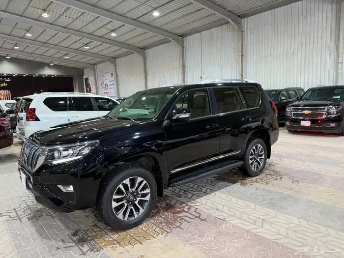 برادو 2023سعودي VXمحرك 6سلندر ممشى قليل 4
