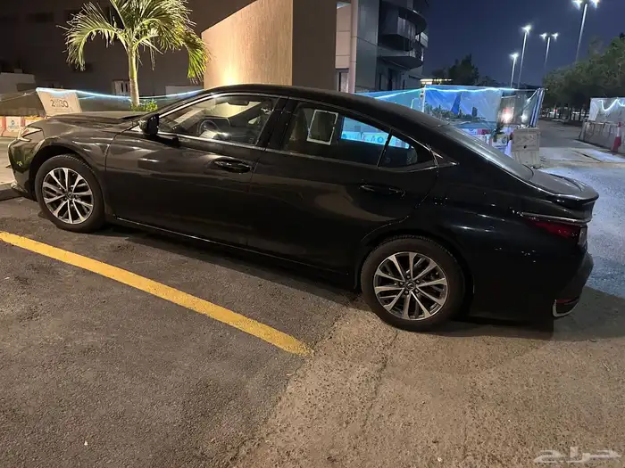 لكزس ES300h 0