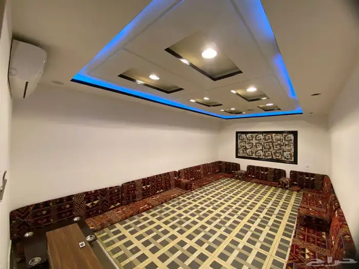 استراحة شباب بالعارض 0