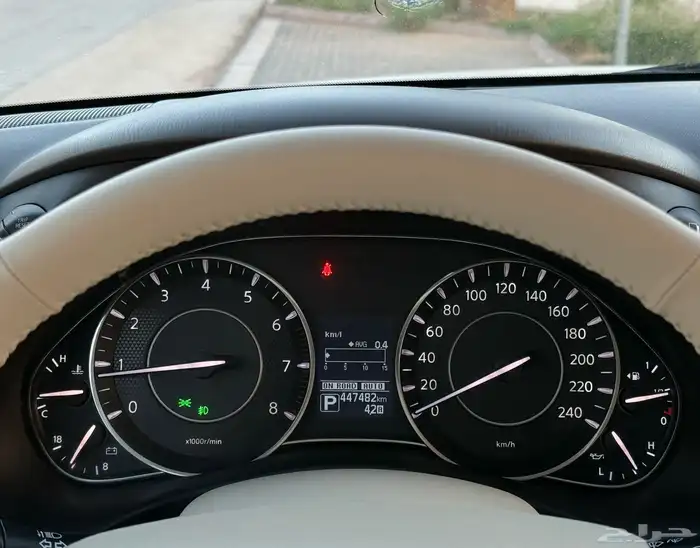 نيسان باترول 2015 بدي وكاله الحد 75 الف 32