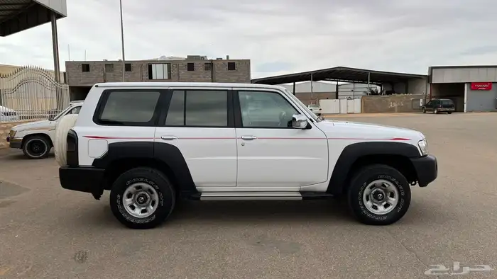 باترول 2016 قير عادي مخزن 2