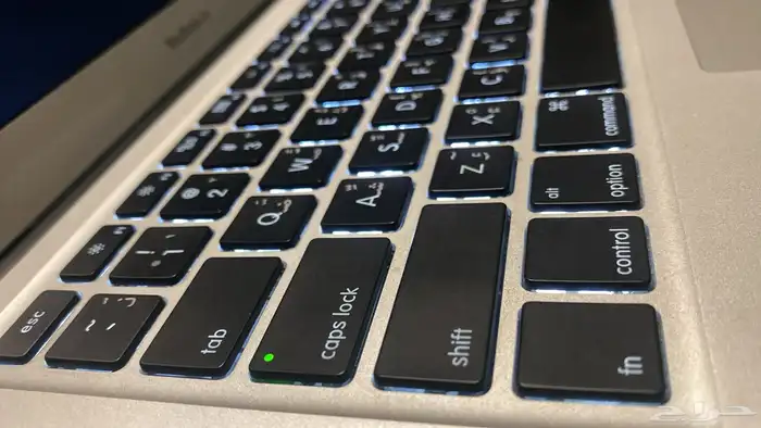 لابتوب Apple المواصفات واضحة بالصور 1