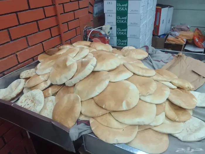 مطلوب مخبز لا ايجار او بالنسبة يكون في جدة او مكة بكامل عدتة 9