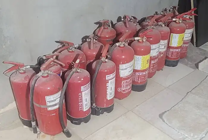 طفايات حريق للبيع 45 و 50 رس نظيف جدا جدا 1