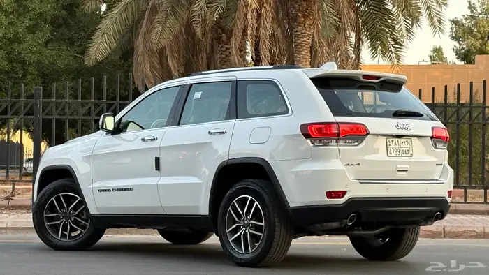 جيب جراند شروكي 2021 Limited ( ممشى قليل ) 6