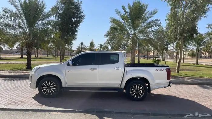 ايسوزو ديماكس 2019 4