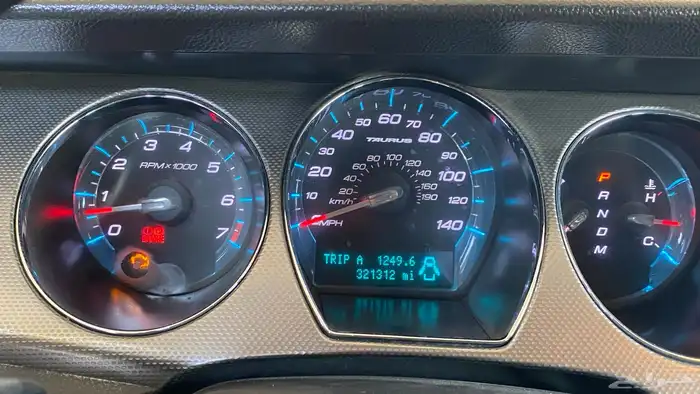 تورس 2010 للبيع 0