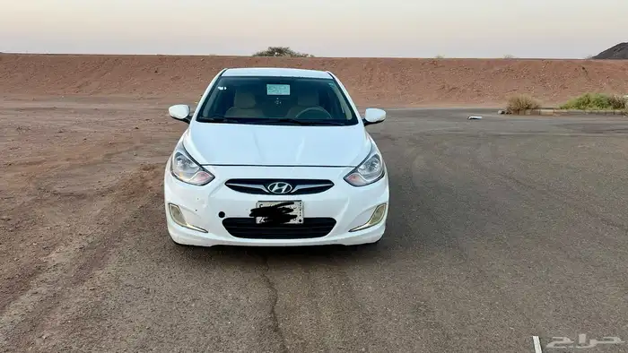 للبيع اكسنت 2013 2