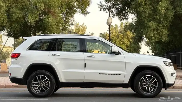 جيب جراند شروكي 2021 Limited ( ممشى قليل ) 18