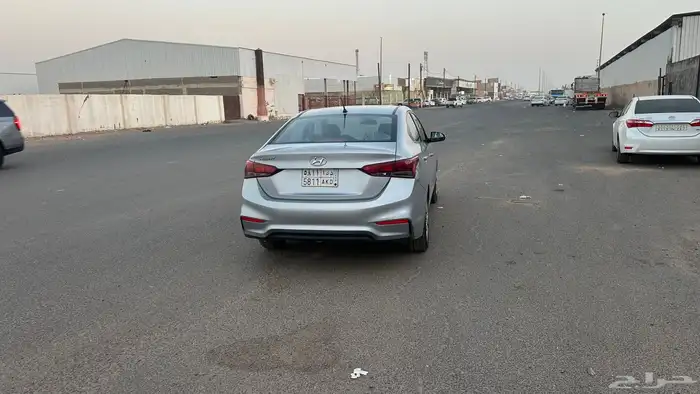 للبيع اكسنت 2020 5