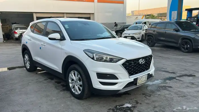 توسان   توكسان 2019 نص فل 2.0 ديزل 11