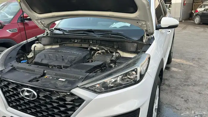 توسان   توكسان 2019 نص فل 2.0 ديزل 12