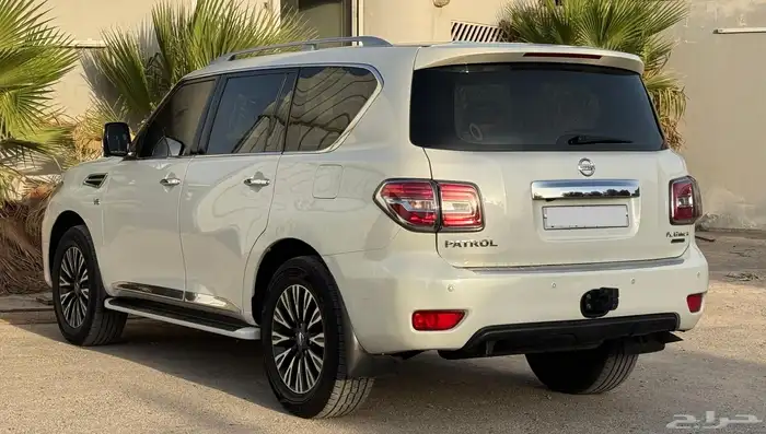 نيسان باترول بلاتينوم V8 2015 13