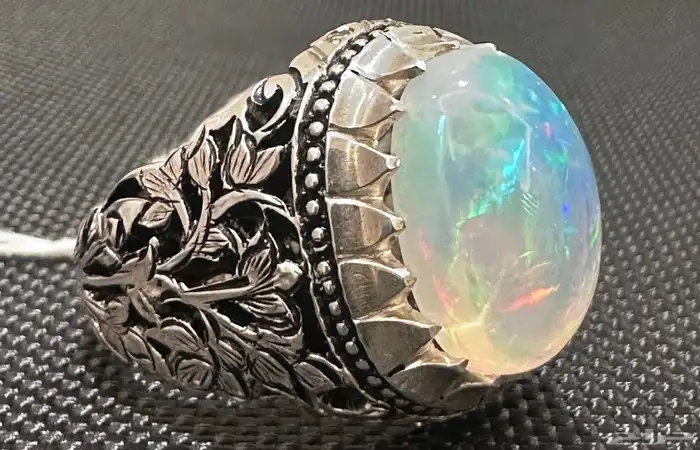 خاتم اوبال بشهادة صياغة جراح تحفة فنية 0