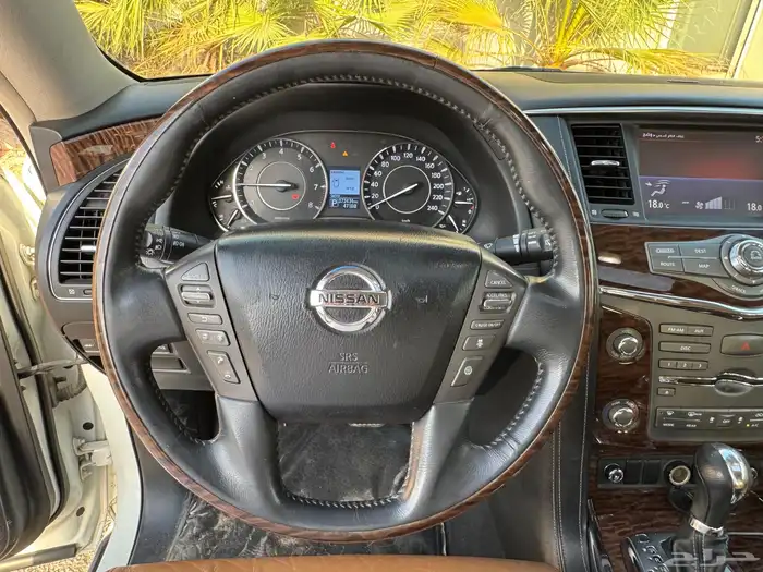 نيسان باترول بلاتينوم V8 2015 6