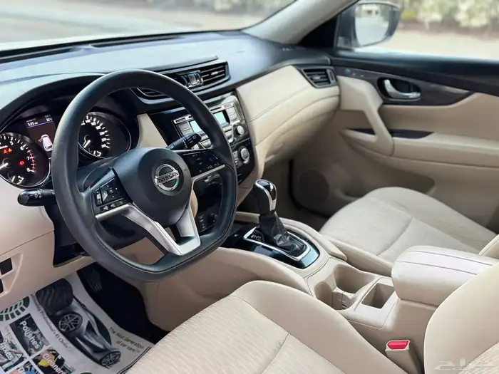 نيسان اكس تريل 2022 بدون دبل غايه للمستخدم 17