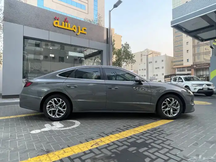 سوناتا 2020 ماشيه 139 الف فقط شرط للبيع 15