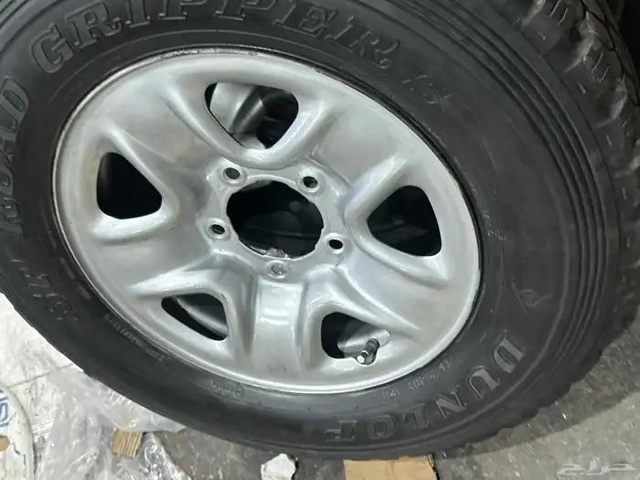 جنوط ديازل وكاله مع كفرات دنلوب لبنه وكاله مقاس 17 جيب 31