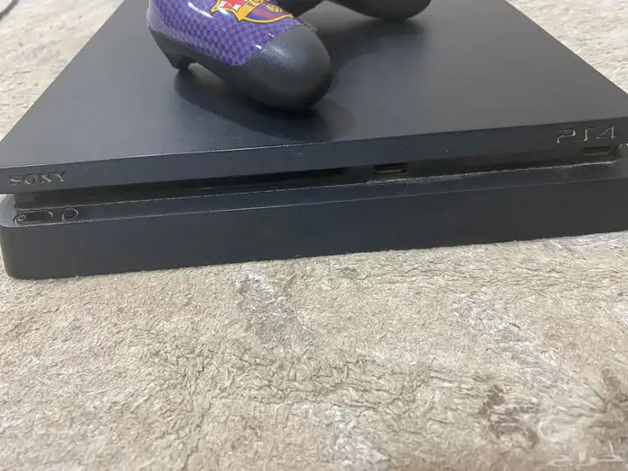 سوني فور مع يد اصليه ومع شريط فيفا25 3