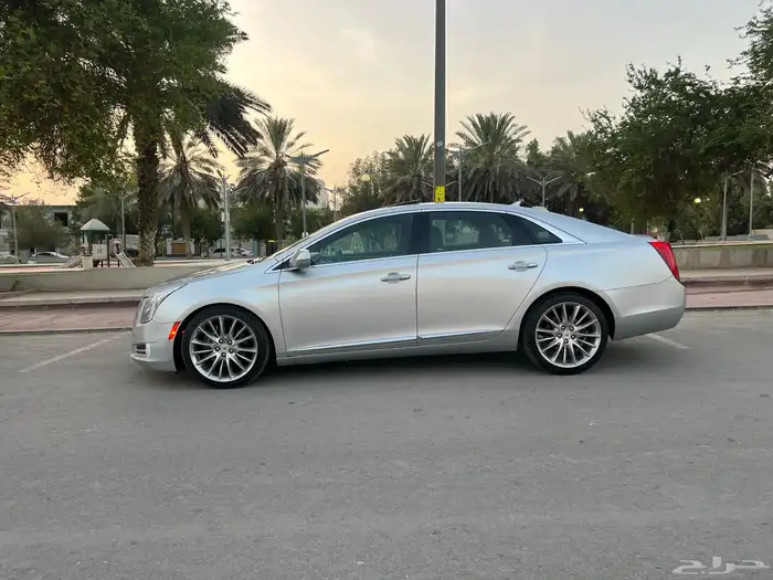 كاديلاك XT5 بلاتينيوم فل كامل تنفس طبيعي 13