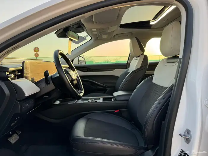 فورد تورس ترند 2023 5