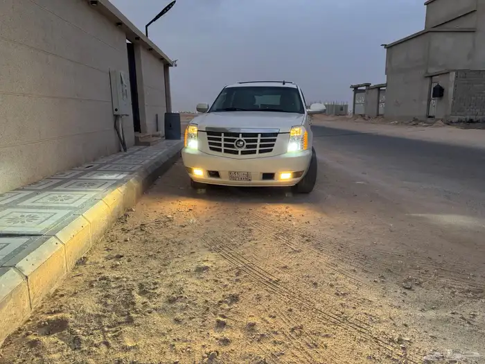 كاديلاك اسكاليد 10
