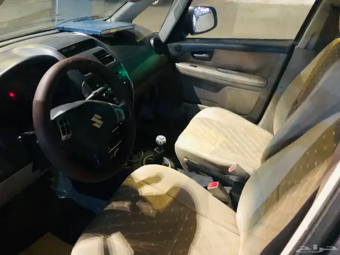 سوزوكى sx4 للبيع2009 5