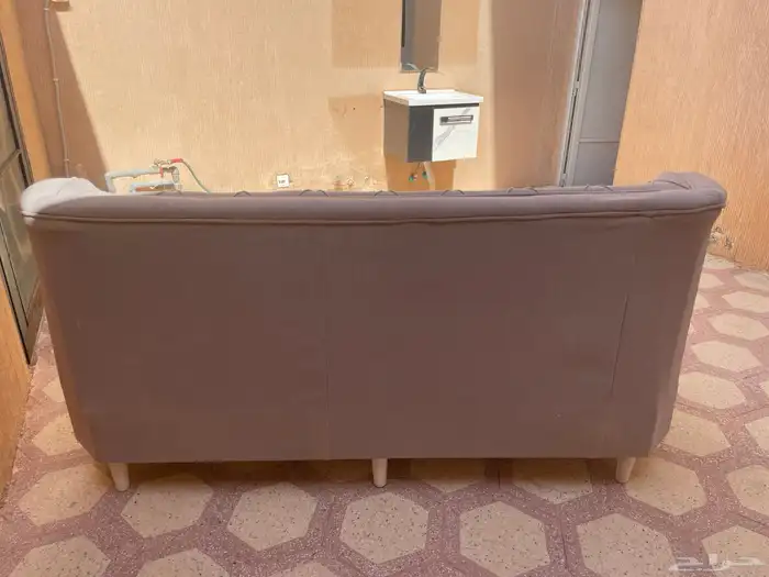 كنب مستعمل من هوم بوكس 1