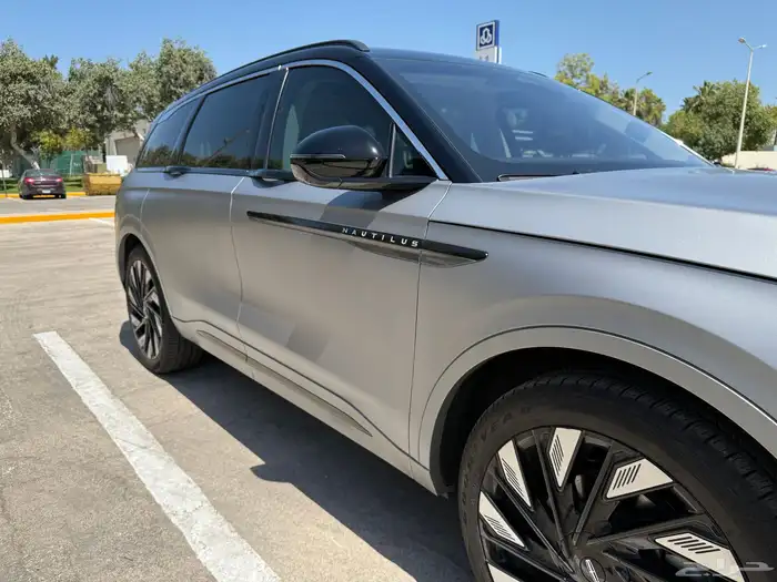 لينكون نوتيلوس بريزيدينشال هجين فل 2024 Lincoln Nautilus 14