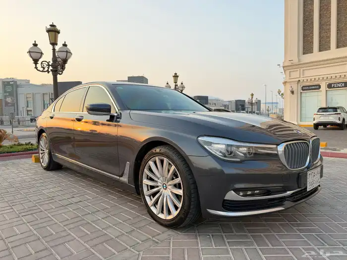 بي ام 730 Li مواصفات خاصة موديل 2017 وارد ناغي 0