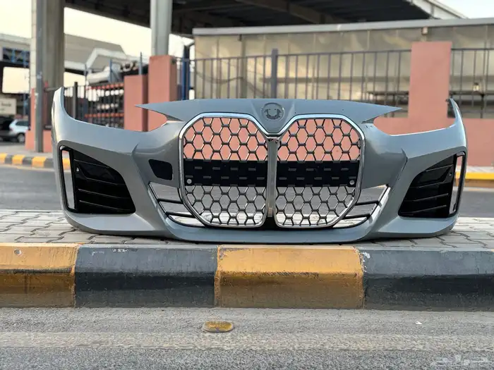 متوفر صدام امامي BMW G22 2