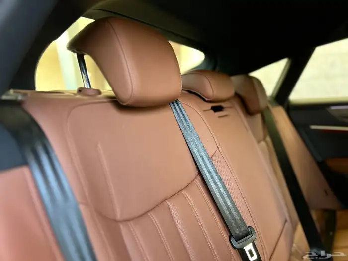 Audi A7 S-Line 2023 على الضمان بلاك اديشن 12