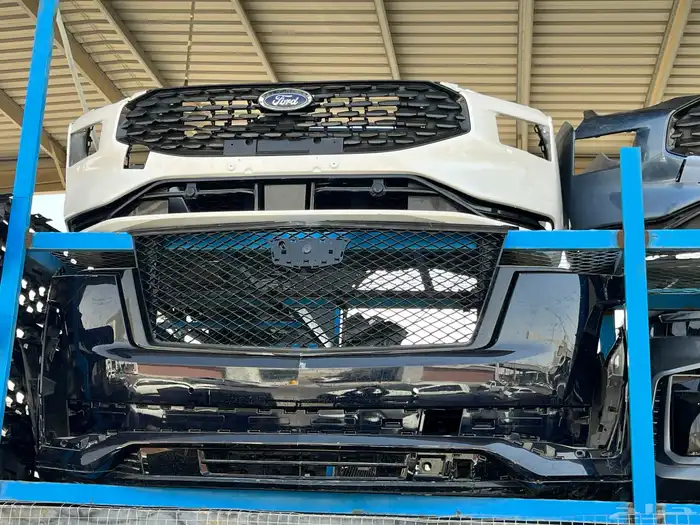 صدام تورس كامل واجهة 1