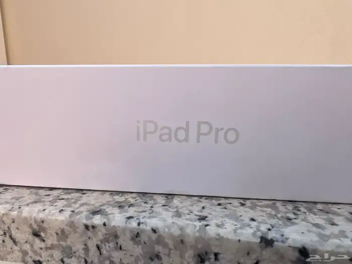 ايباد برو جديد m2 1tb 0
