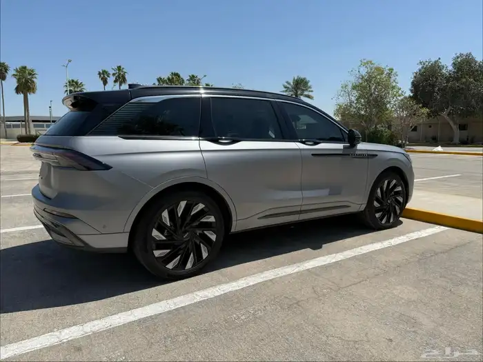 لينكون نوتيلوس بريزيدينشال هجين فل 2024 Lincoln Nautilus 0
