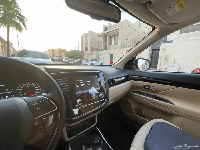 ميتسوبيشي اوتلاندر 2021 للبيع 8