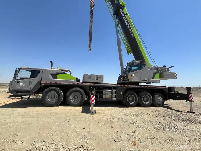 Crane and Flatbed Rental 20