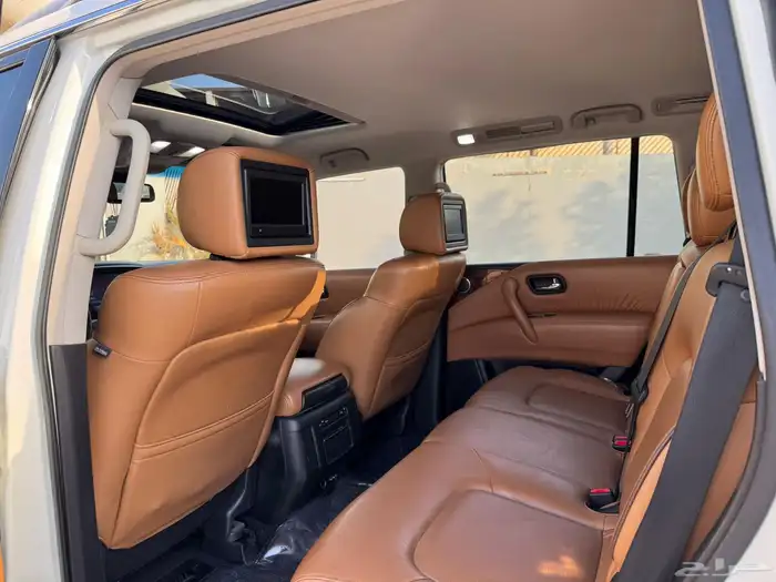 نيسان باترول بلاتينوم V8 2015 10