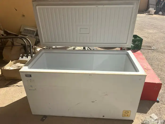 اغراض مطعم وكوفي 21