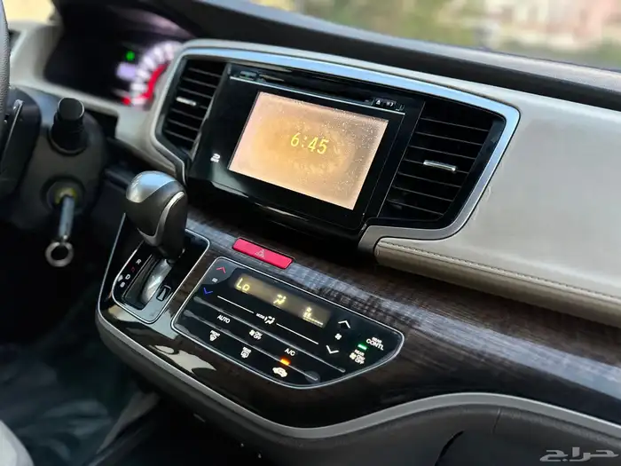 اوديسي 6 1 0 2 نظيفة جدا 20